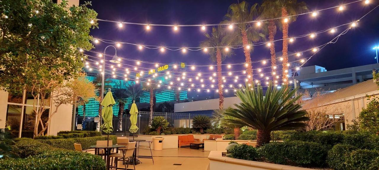 Awesome The Signature Mgm Condo With Strip View. No Resort Fee! Las Vegas Exterior photo
